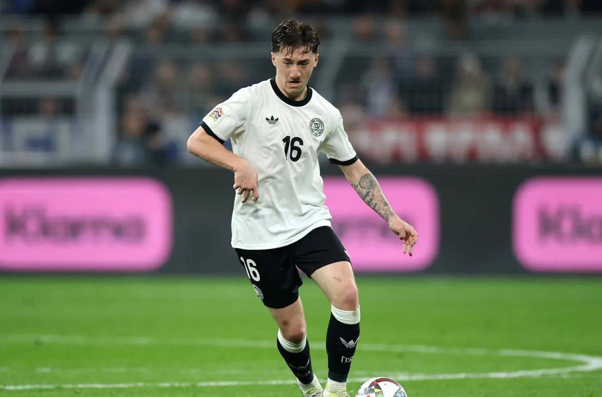 3200万英镑！曼联盯上德甲新星斯蒂勒，补中场短板引关注